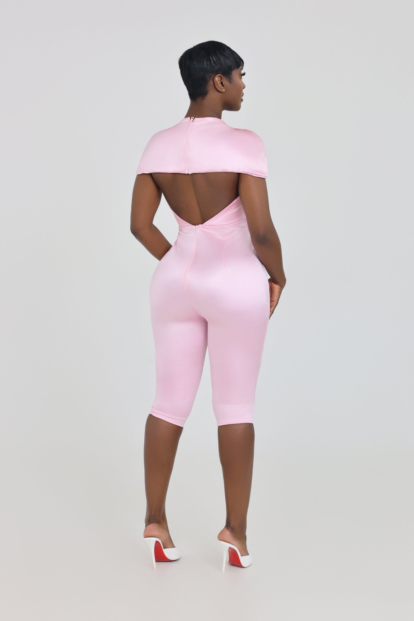 The Jeanette Capri